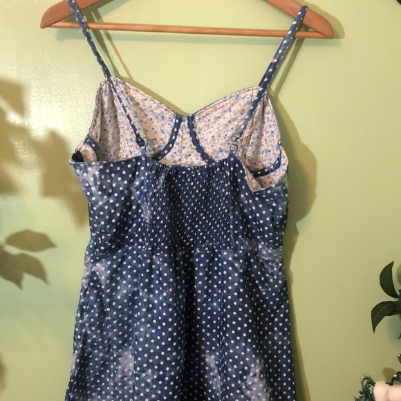 Dot’s Denim Acid Wash Dress - Picture 6 of 9